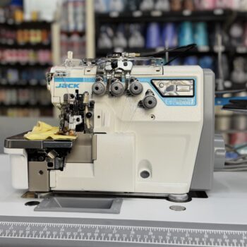 OVERLOCK 4 HILOS CON ATRAQUE JACK
